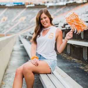 Meet your Posher, Jordyn